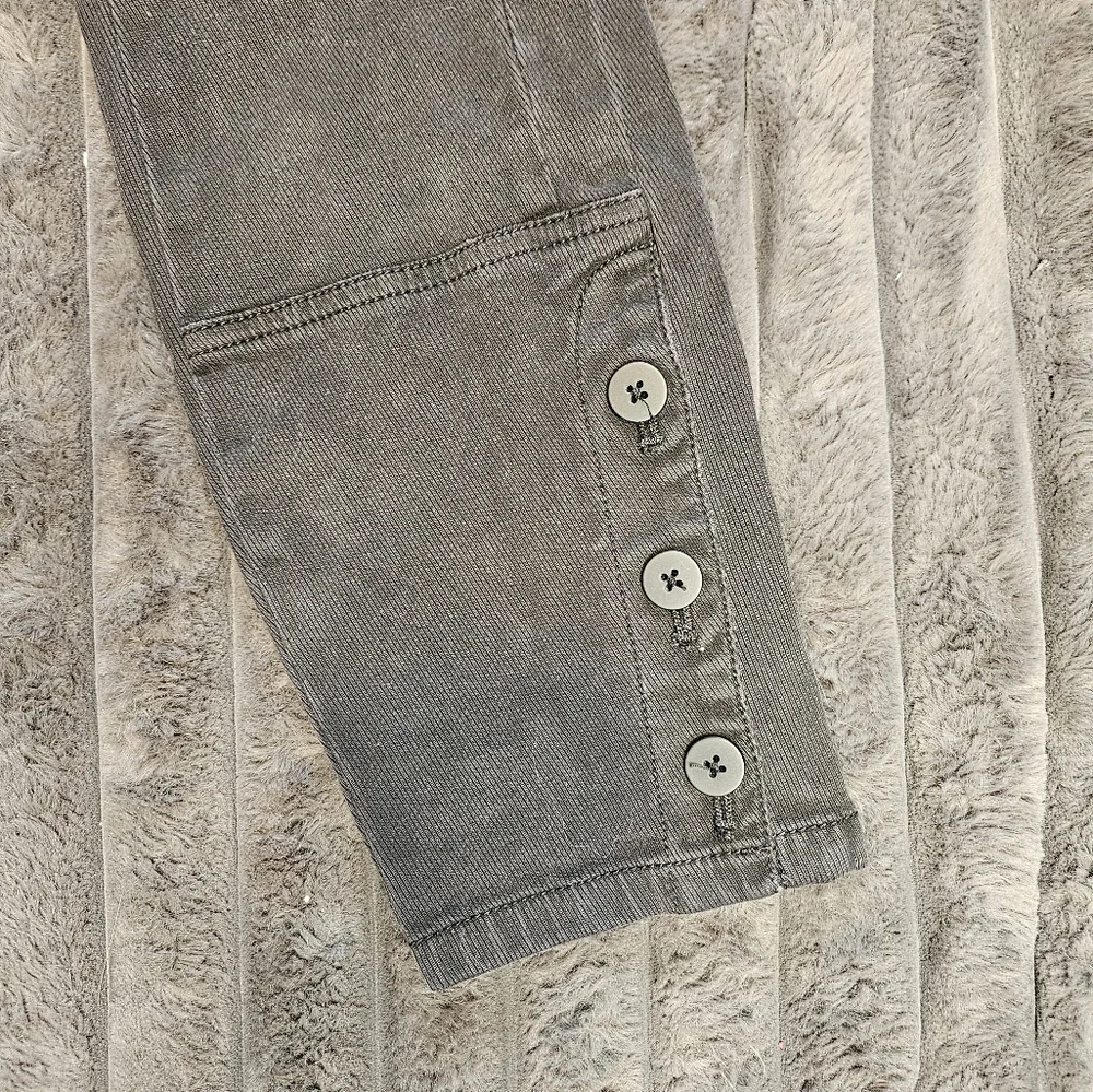 Anthropologie Washed Black Skinny Jeans Wirh Buttons